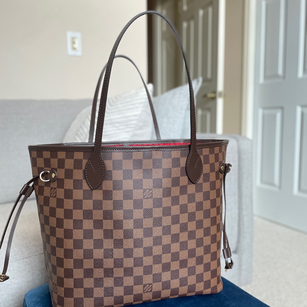 Louis Vuitton Neverfull MM